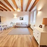 Lägenhet Residenza La Ruga Matilde & Eleonora